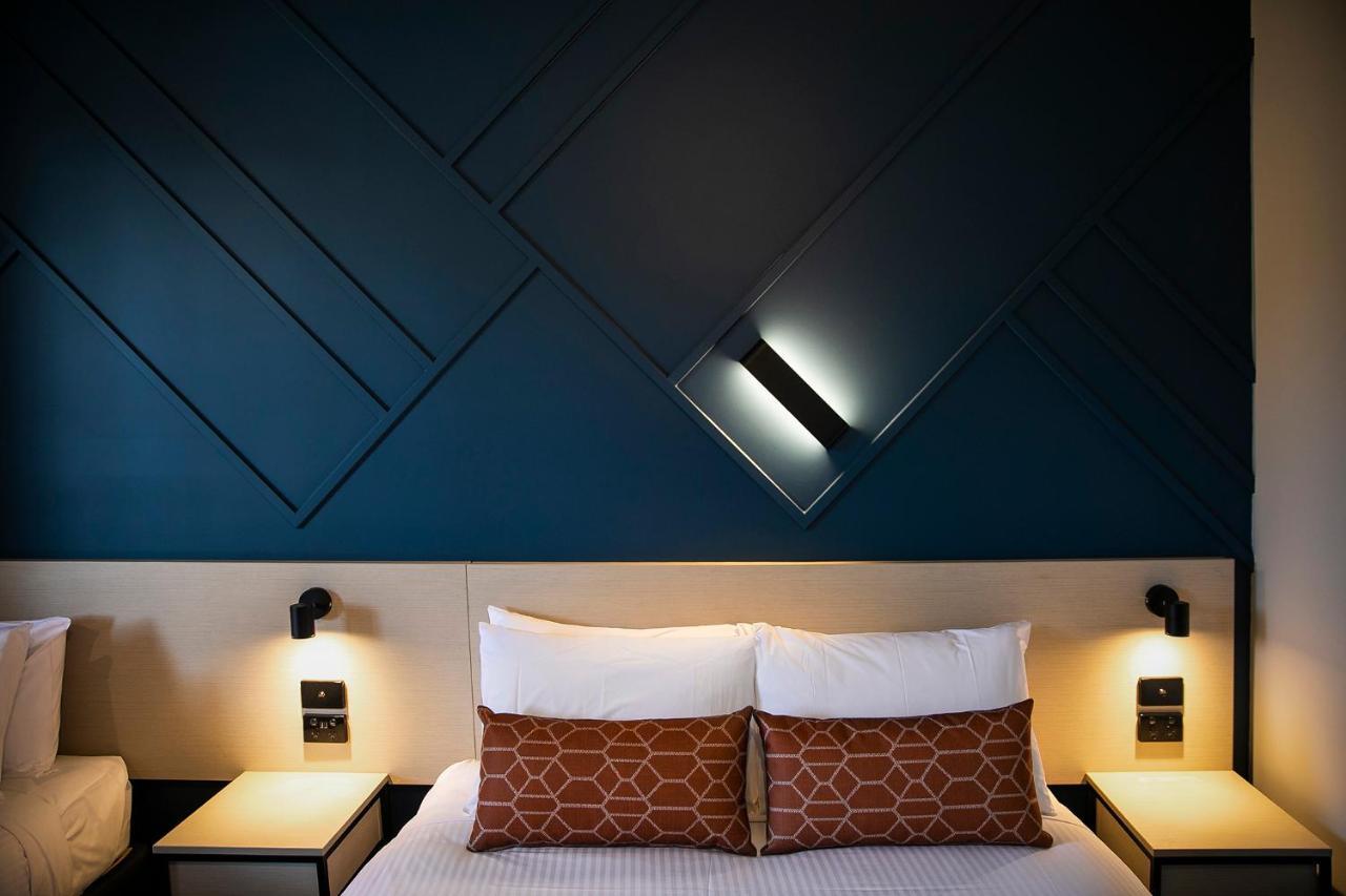 Nightcap At Sandown Park Hotel Noble Park Extérieur photo