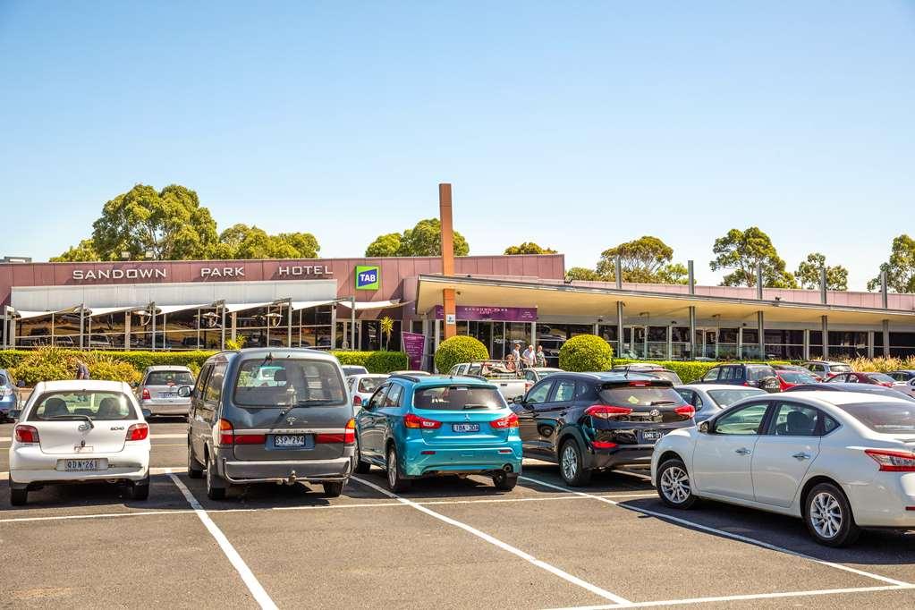 Nightcap At Sandown Park Hotel Noble Park Extérieur photo